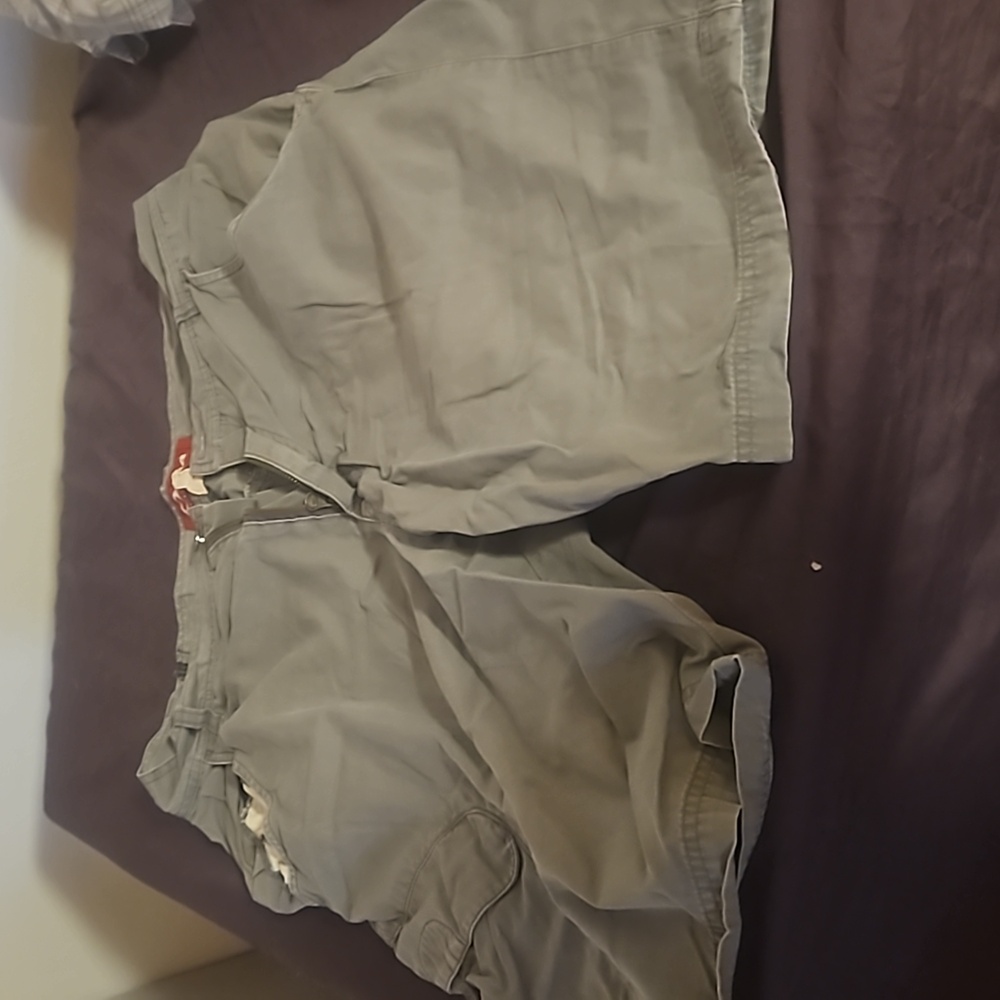 Men's Grey Oakley size 34 Cargo shorts